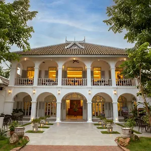 Santi Hotel Luang Prabang